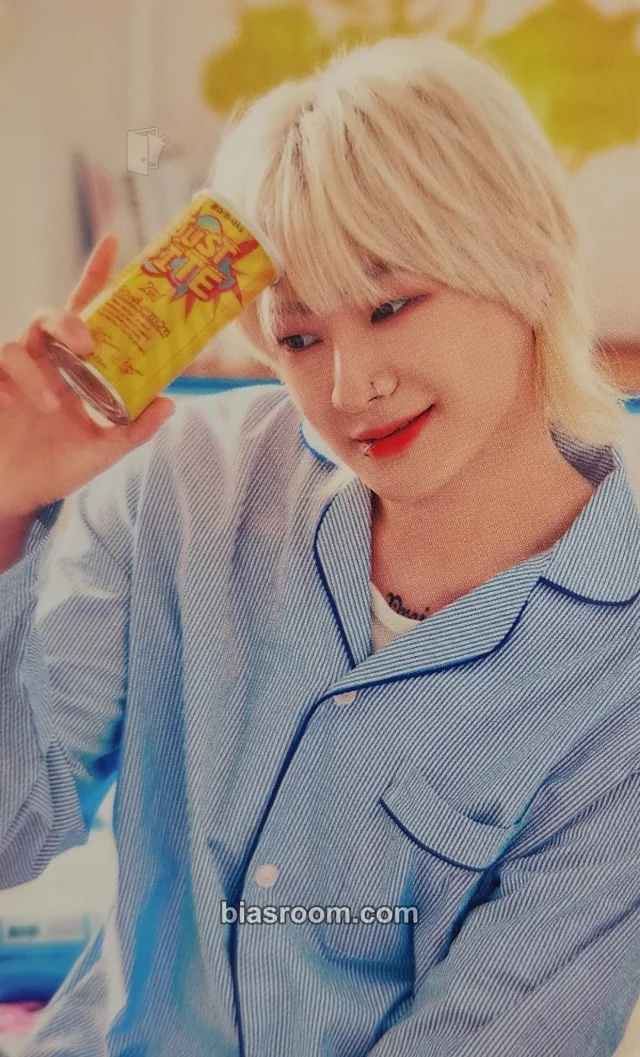 VICTON - Hanse - JUST BITE Other merch photocard brand collaboration