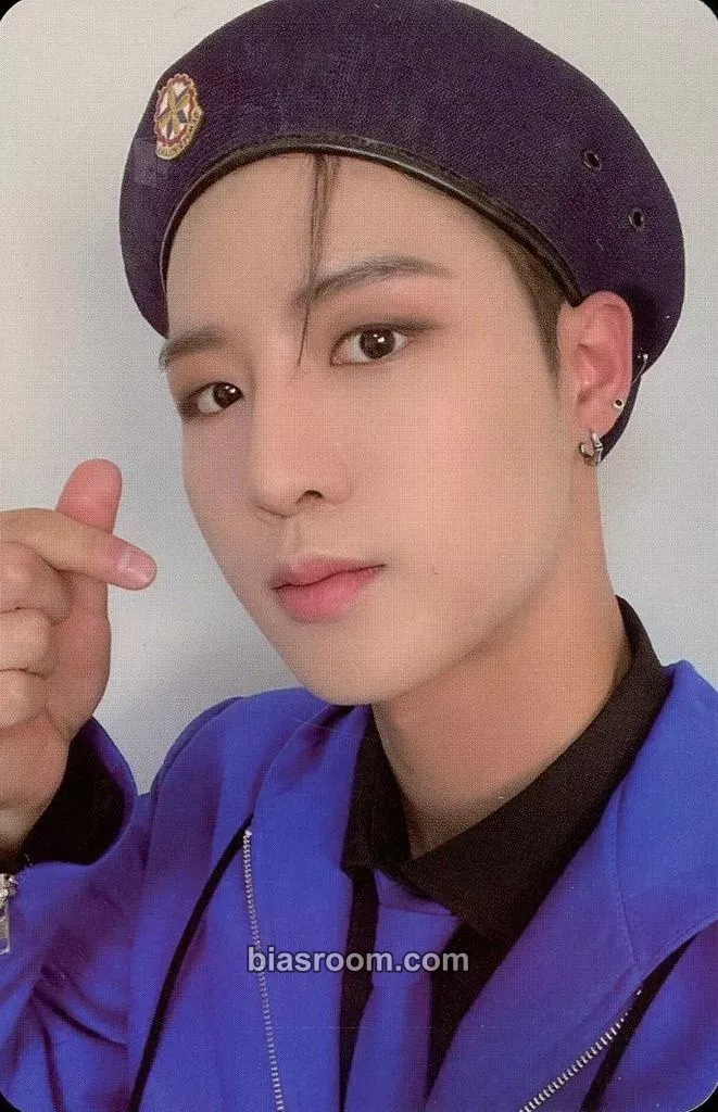 Kyungho RE:BORN Photocard - TO1 - TO1 K-pop photocard