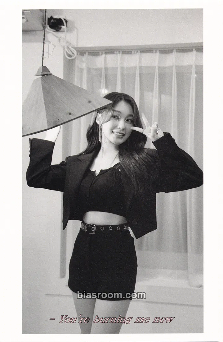 Lara Dreams Alive Photocard - DreamNote - DreamNote K-pop photocard
