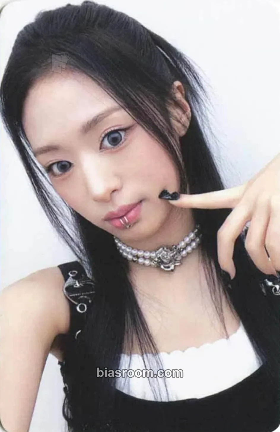 Ahyeon BABYMONS7ER Photocard - BABYMONSTER - BABYMONSTER K-pop photocard
