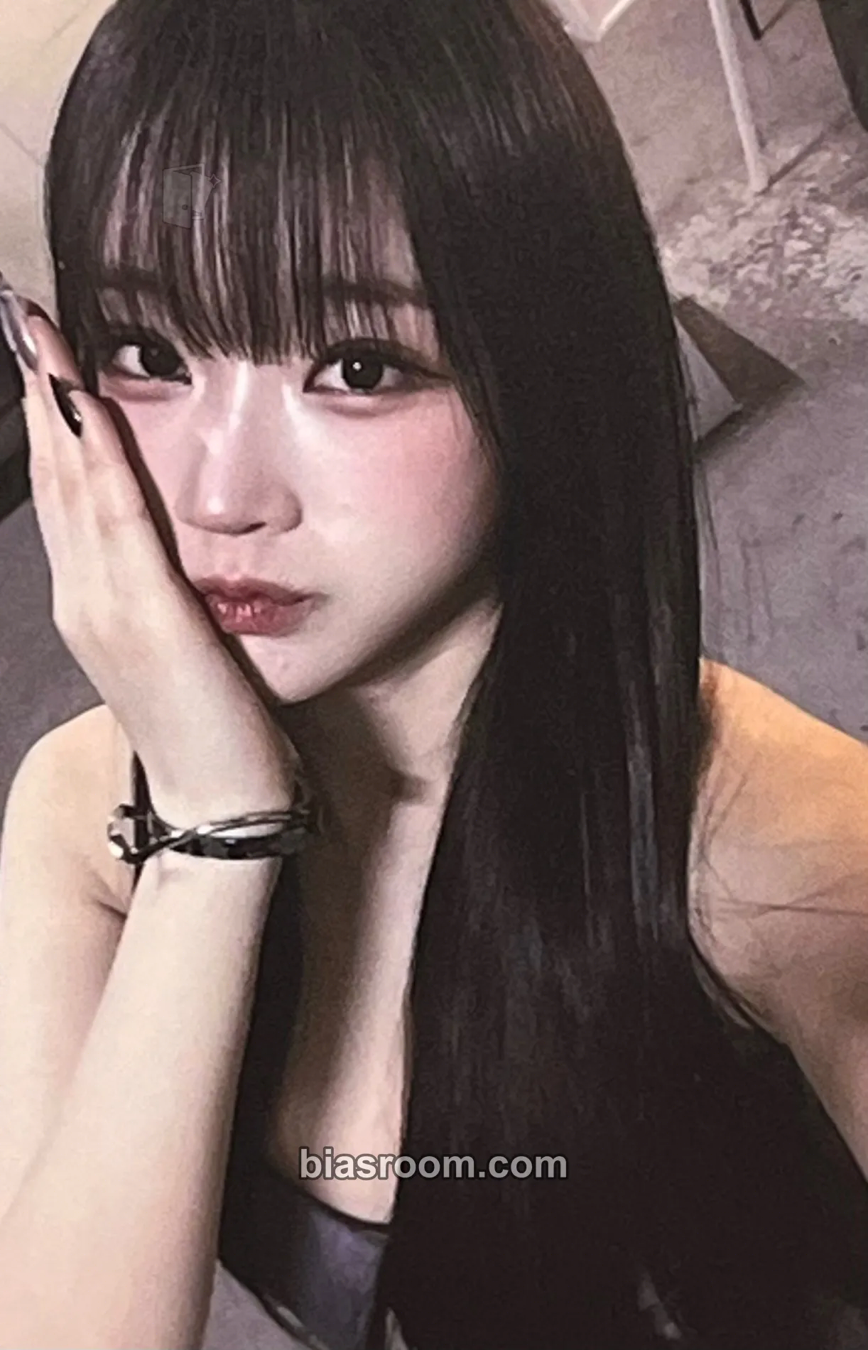 U_Chae (Dajeong) RE:FRAME Photocard - AWU - AWU K-pop photocard