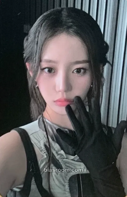Rora BABYMONS7ER Photocard - BABYMONSTER - BABYMONSTER K-pop photocard