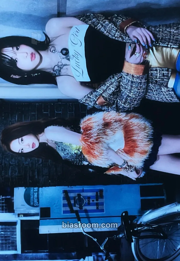 WE GO UP Photocard - BABYMONSTER - BABYMONSTER K-pop photocard