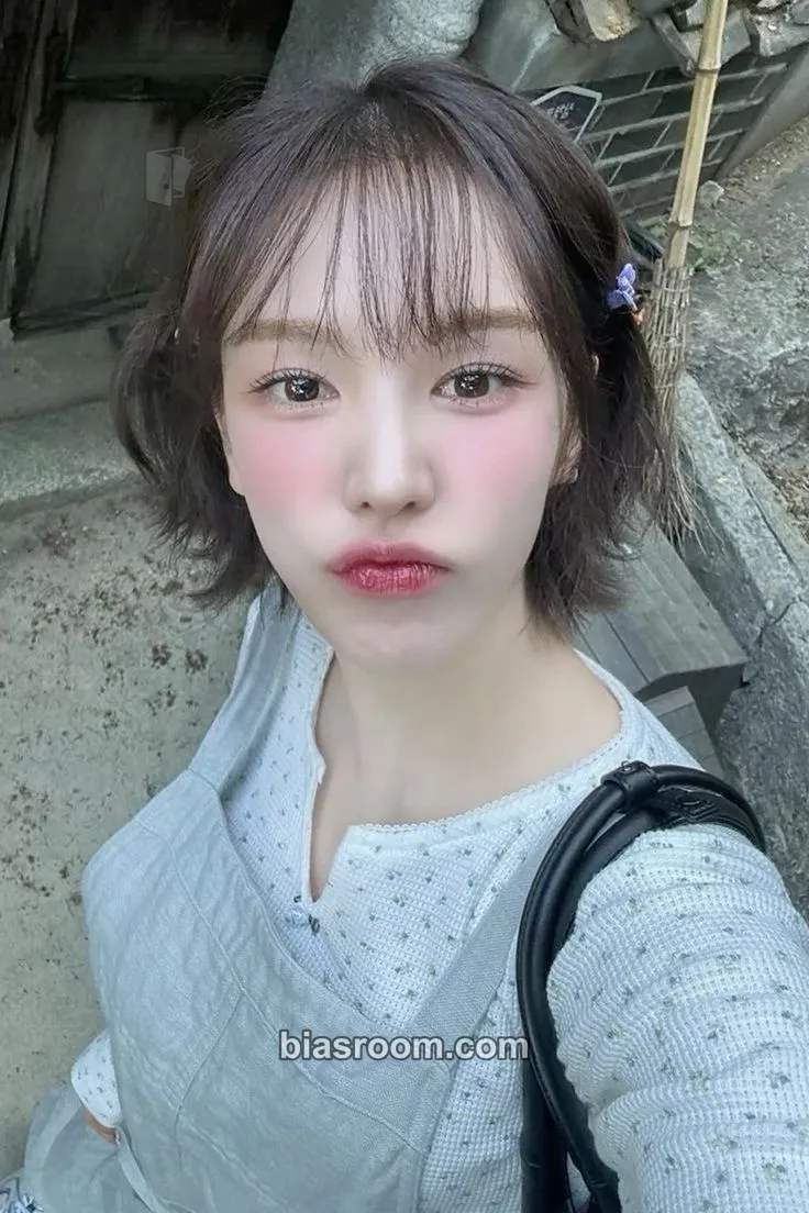 Wendy Wish You Hell Photocard - Red Velvet - Red Velvet K-pop photocard
