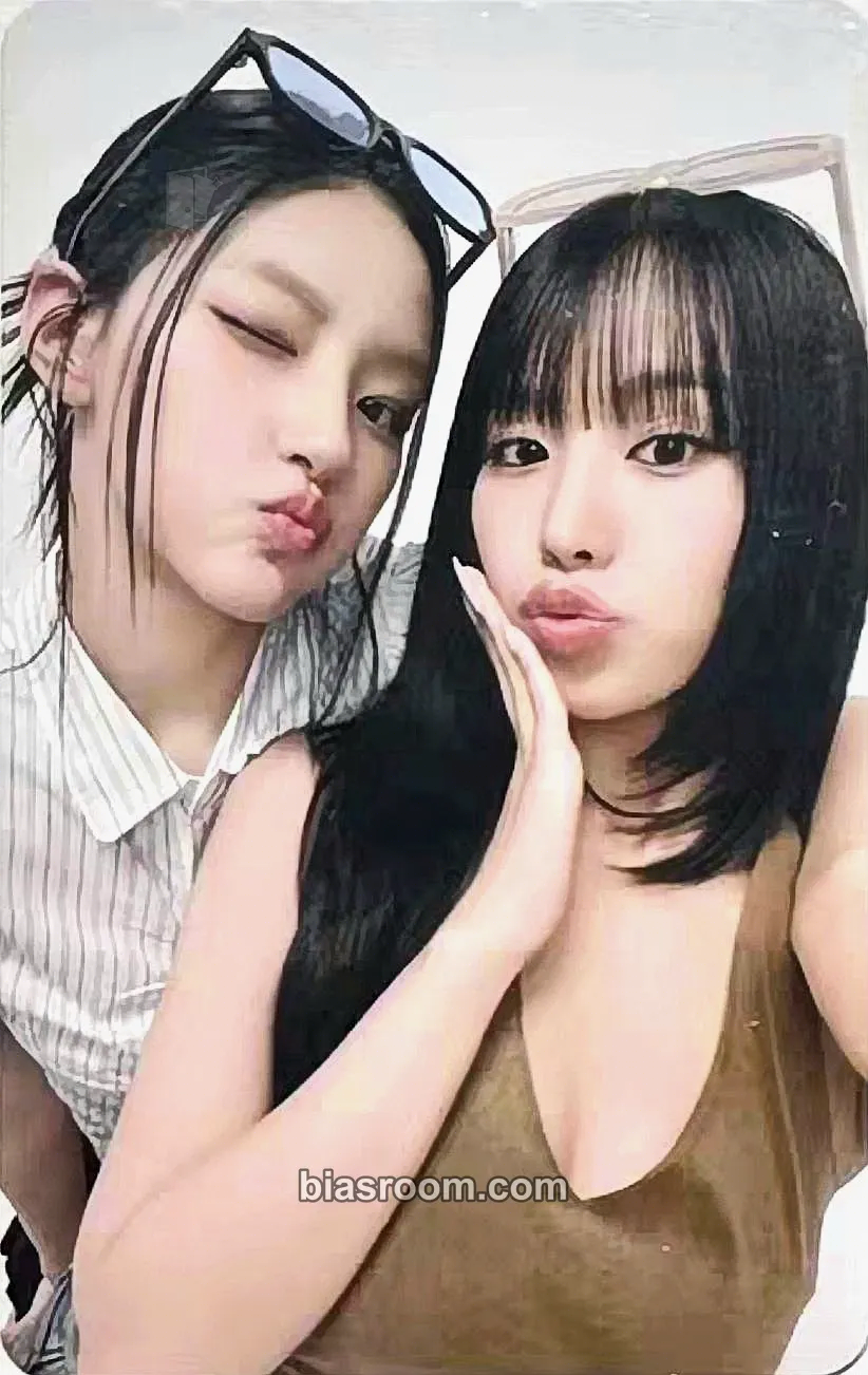 KISS OF LIFE X PUBLIC BEACON Photocard - KISS OF LIFE - KISS OF LIFE K-pop photocard