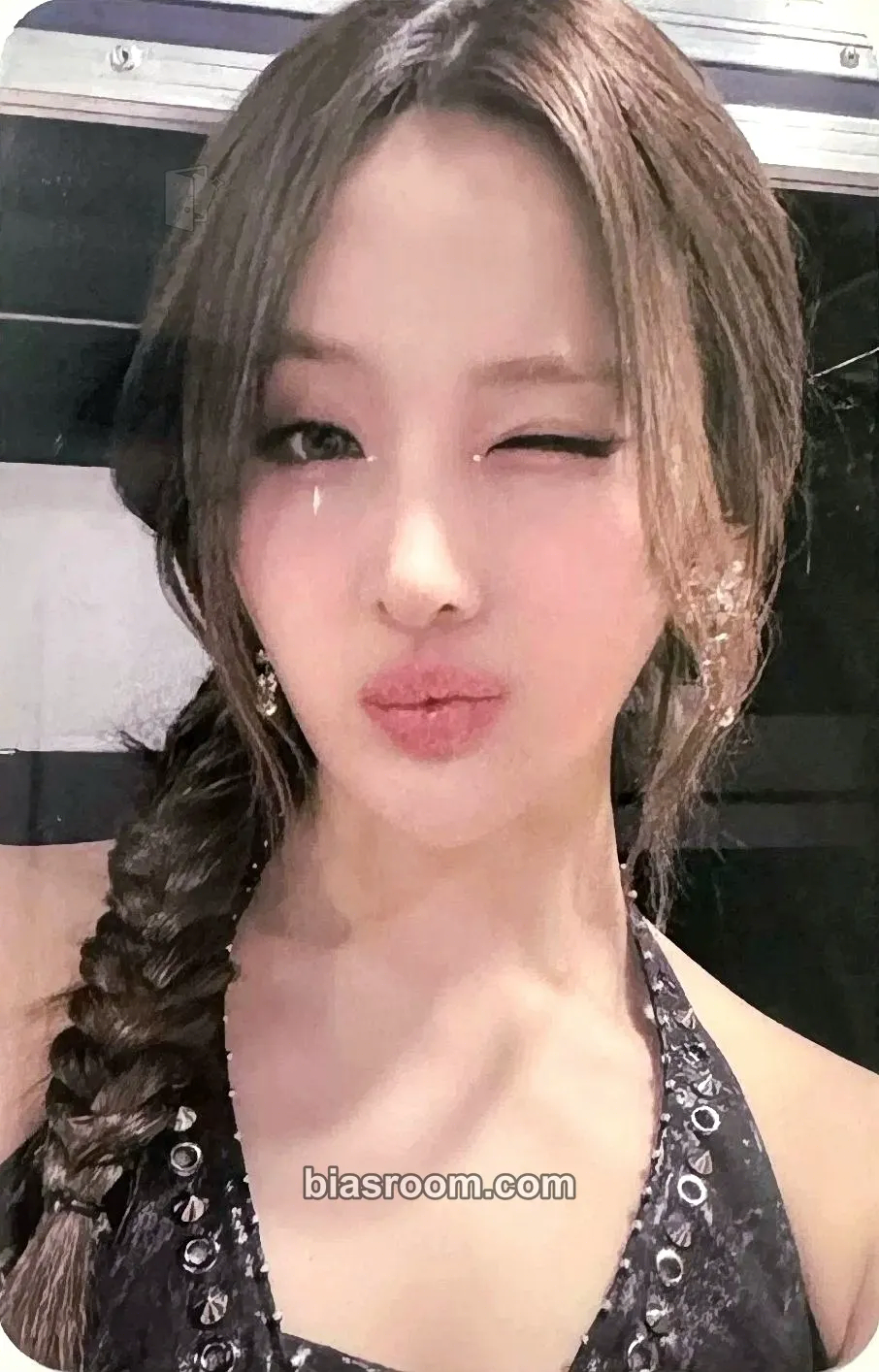 Belle KISS OF LIFE 1st World Tour 'Kiss Road' in Seoul Photocard - KISS OF LIFE - KISS OF LIFE K-pop photocard