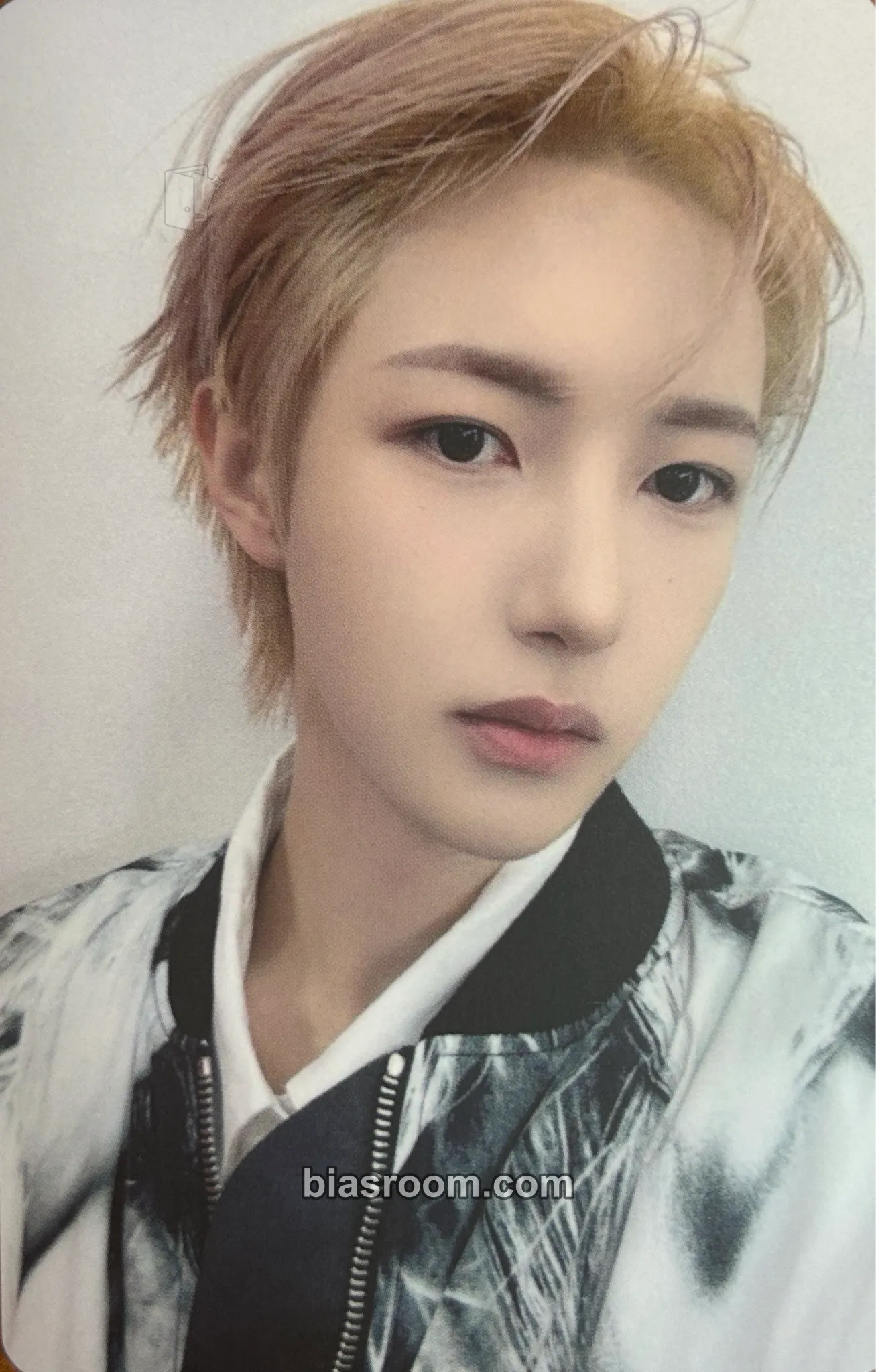Renjun LIFESTYLE Magazine x Renjun Photocard - NCT - NCT K-pop photocard