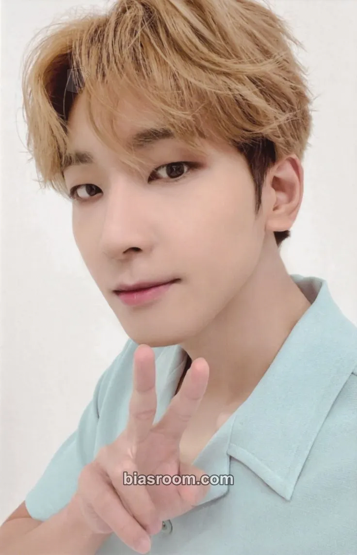 Wonwoo 2021 5TH SVT IN CARAT LAND Photocard - SEVENTEEN - SEVENTEEN K-pop photocard