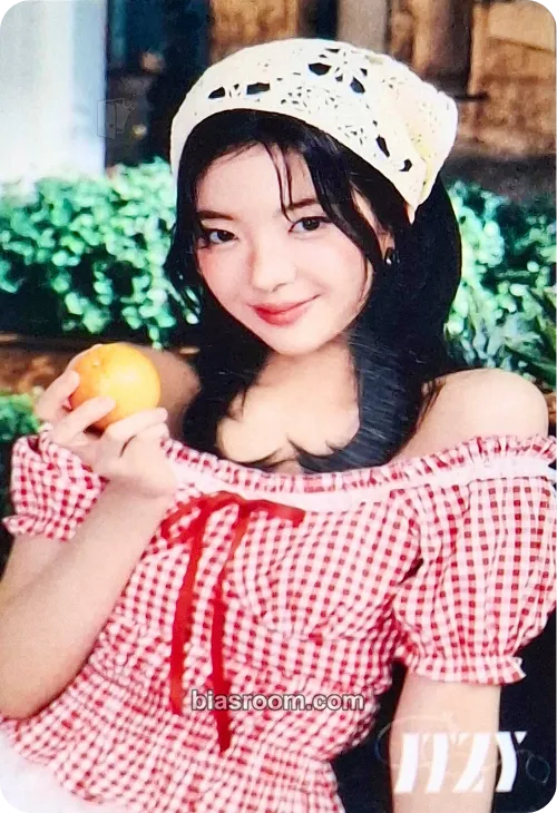 Lia JYP JAPAN POPUP STORE 2025 Photocard - ITZY - ITZY K-pop photocard