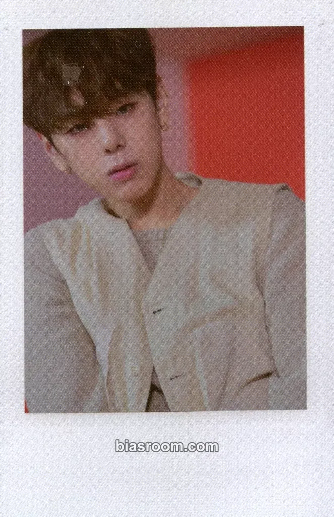 Daehyeon IDENTITY : First Sight Photocard - WEi - WEi K-pop photocard