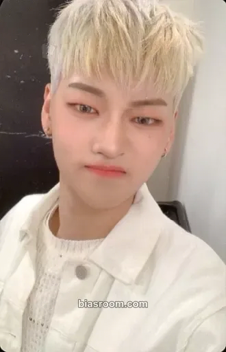 Seokhwa Love Pt.1 : First Love Photocard - WEi - WEi K-pop photocard