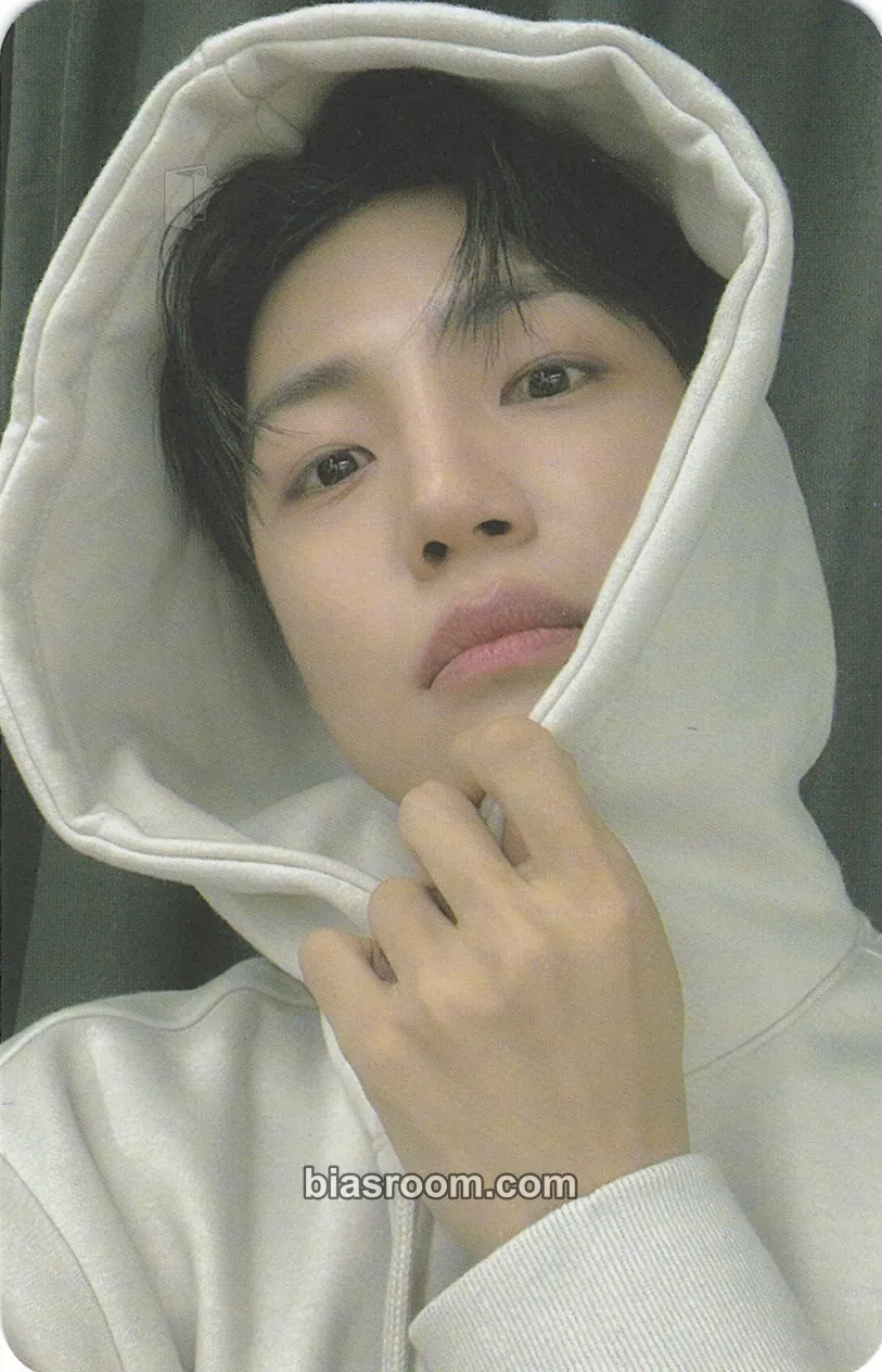 Lee Jiham A.C.E 2024 US Tour : Rewind US Photocard - A.C.E - A.C.E K-pop photocard