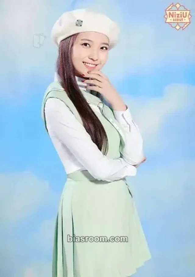 NiziU - Mayuka - Niziu Scout Official Goods Other trading card merch photocard