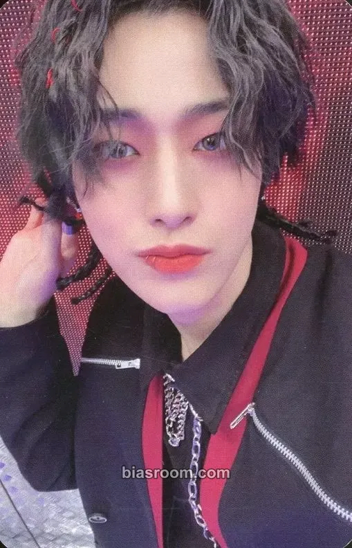 Yongha IDENTITY : CHALLENGE Photocard - WEi - WEi K-pop photocard