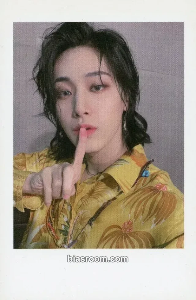 WEi - Yongha - IDENTITY : Action Album album photocard wave version polaroid