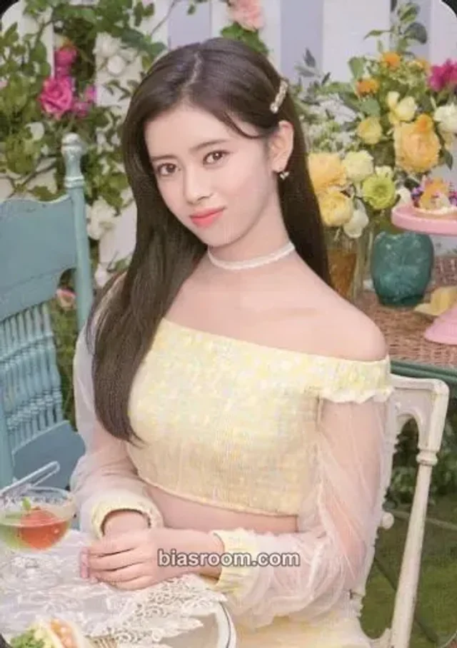 NiziU - Rima - 2022 SEASON'S GREETINGS “Live Together” Other season's greetings sony music japan pob (pre-order benefit)