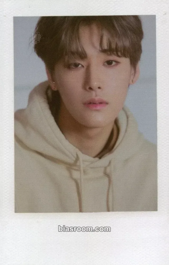 WEi - Yongha - IDENTITY : First Sight Album album photocard we version polaroid