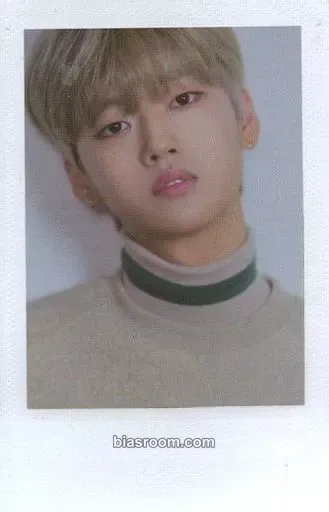 Seokhwa IDENTITY : First Sight Photocard - WEi - WEi K-pop photocard