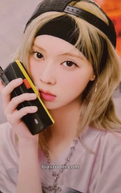 Winter Season's Greetings (2025) Photocard - aespa - aespa K-pop photocard