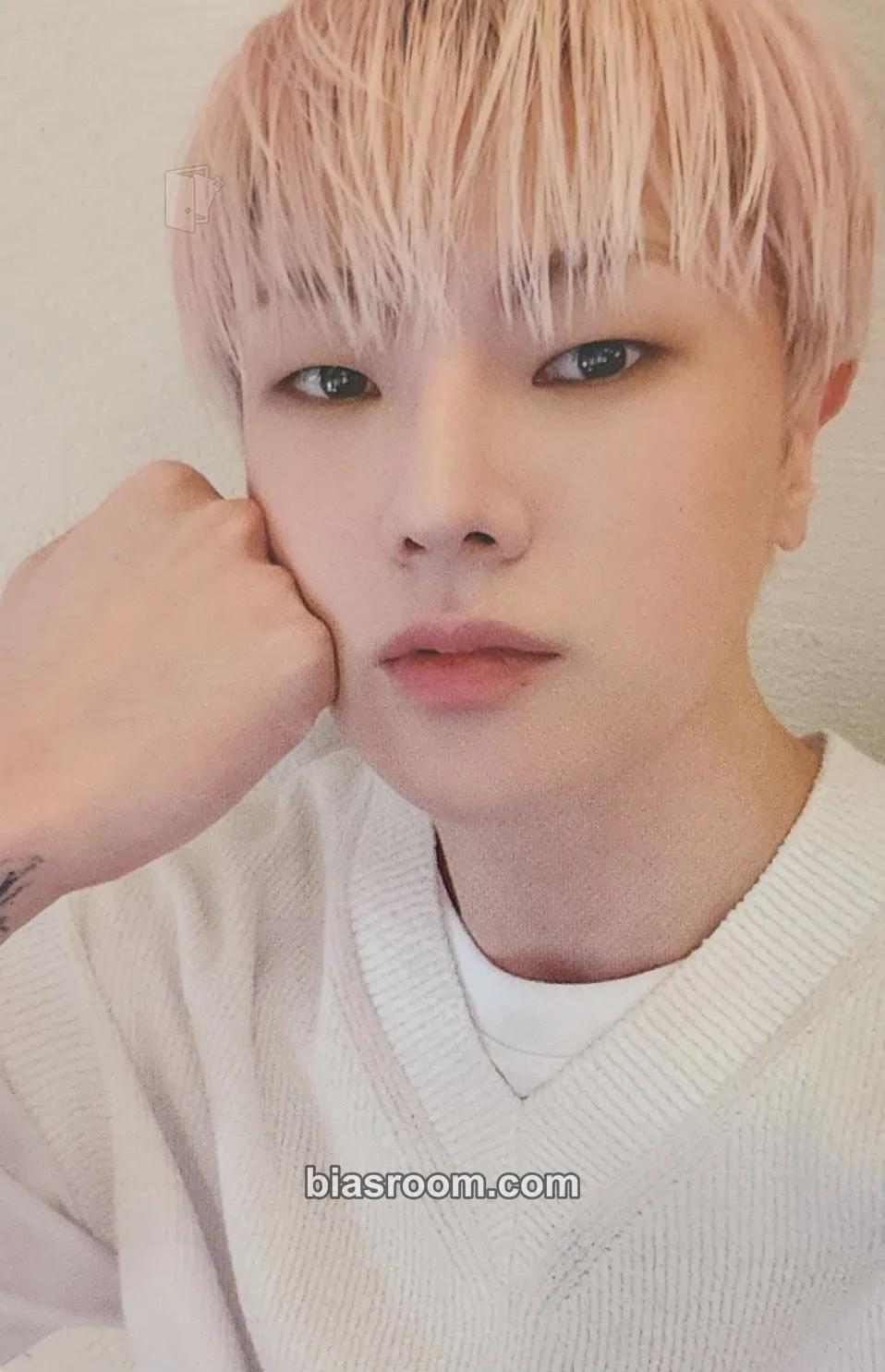 Hanse Summer Package: On The Road Photocard - VICTON - VICTON K-pop photocard