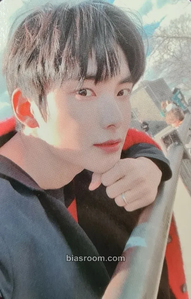A.C.E - Park Junhee - A.C.E EUROPE TOUR PHOTO BOOK - To Be an ACE Other photobook