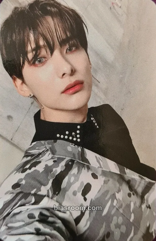 Park Junhee UNDER COVER: THE MAD SQUAD Photocard - A.C.E - A.C.E K-pop photocard