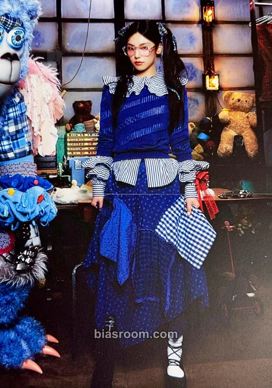 Yeji GOLD Photocard - ITZY - ITZY K-pop photocard