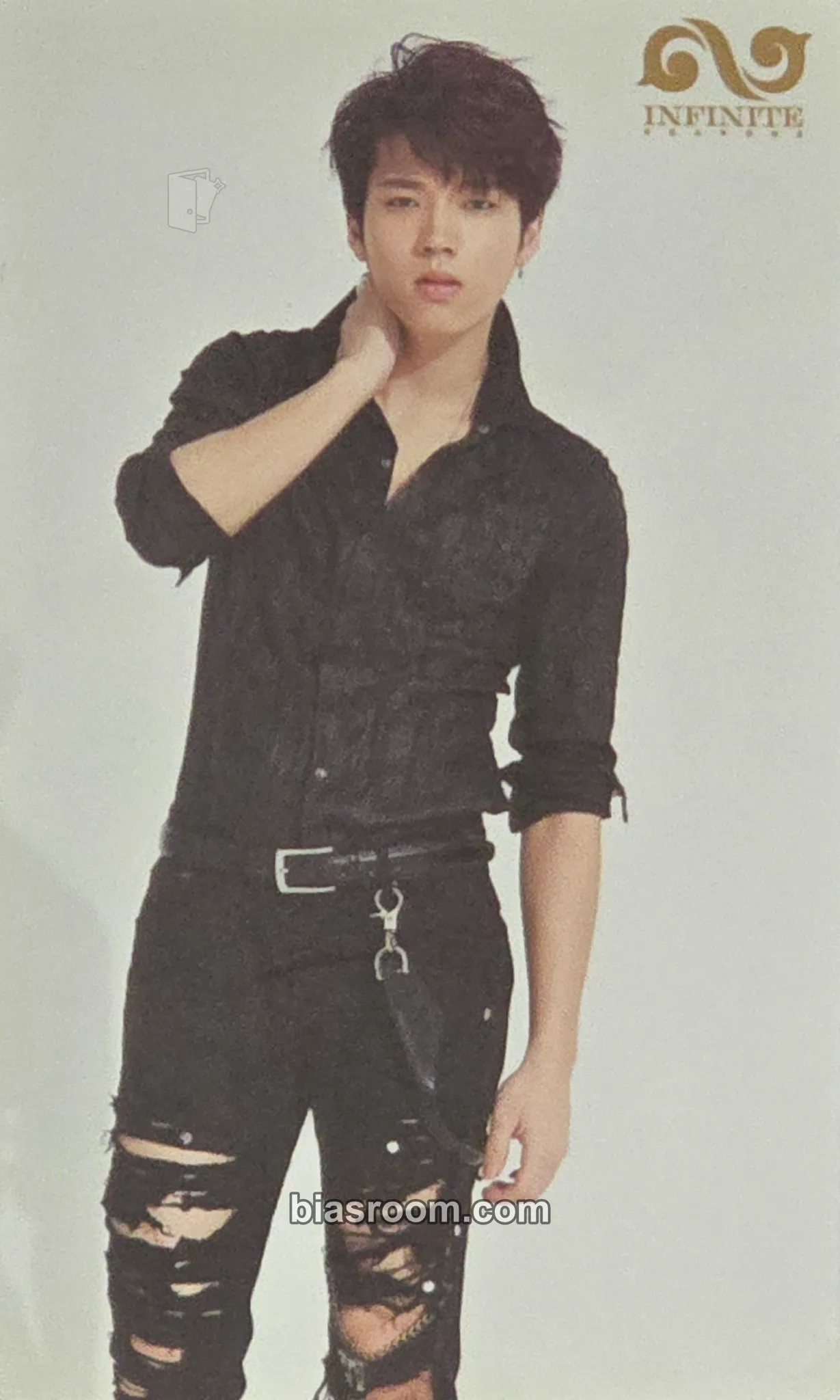 Woohyun Season 2 Photocard - INFINITE - INFINITE K-pop photocard