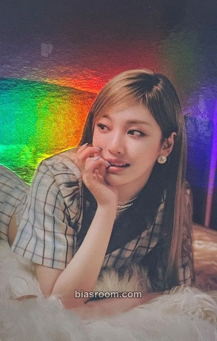 Ningning Season's Greetings (2022) Photocard - aespa - aespa K-pop photocard