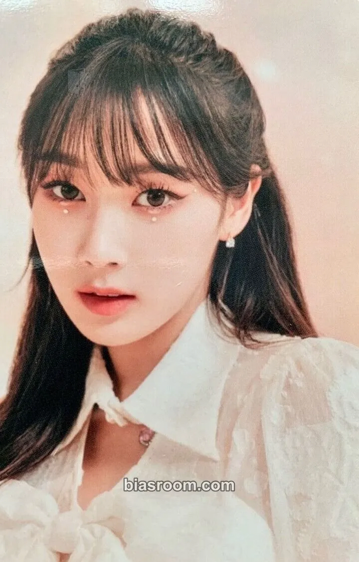 Giselle Season's Greetings (2022) Photocard - aespa - aespa K-pop photocard