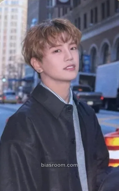 Lee Jiham A.C.E US TOUR PHOTOBOOK Photocard - A.C.E - A.C.E K-pop photocard
