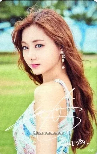 Tzuyu Twaii’s Shop Pop-Up Store Photocard - TWICE - TWICE K-pop photocard