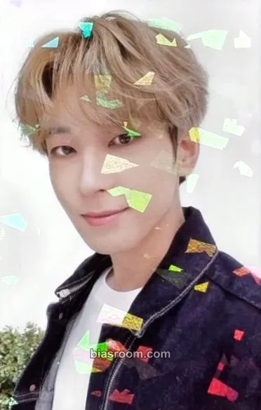 Wonwoo 2021 5TH SVT IN CARAT LAND Photocard - SEVENTEEN - SEVENTEEN K-pop photocard