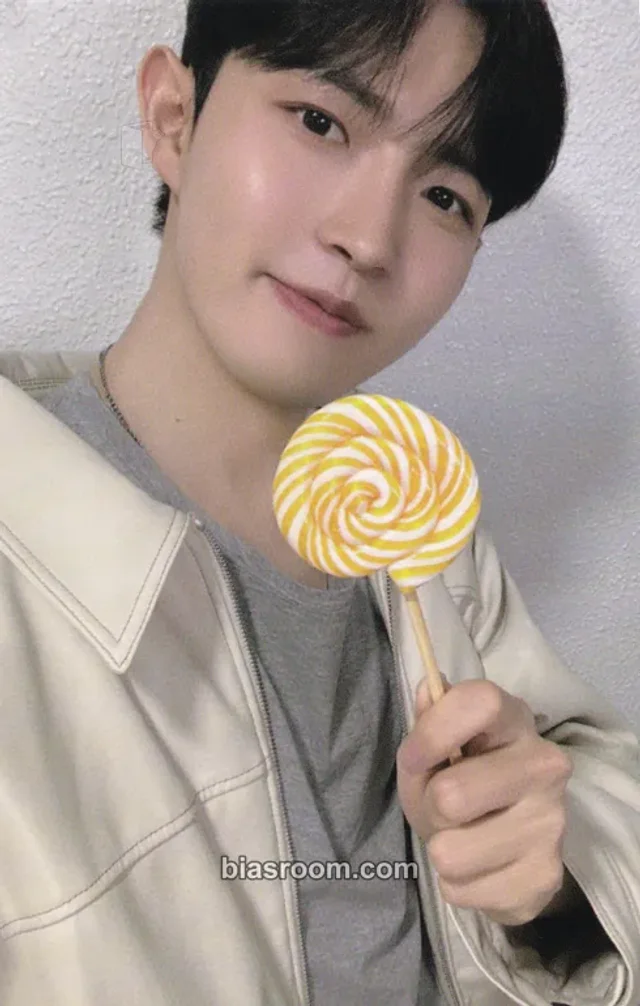 Kim Jaehwan - Jaehwan - Spring Breeze Album broadcast