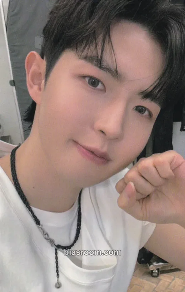 Kim Jaehwan - Jaehwan - Spring Breeze Album broadcast
