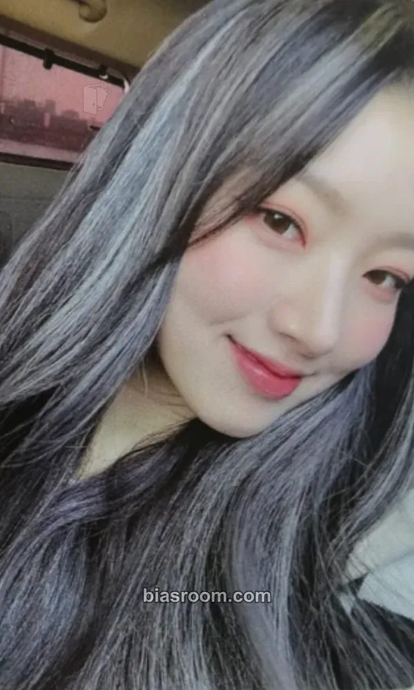 Youi Dreams Alive Photocard - DreamNote - DreamNote K-pop photocard