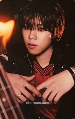 Shinnosuke 01 Photocard - V01D - V01D K-pop photocard