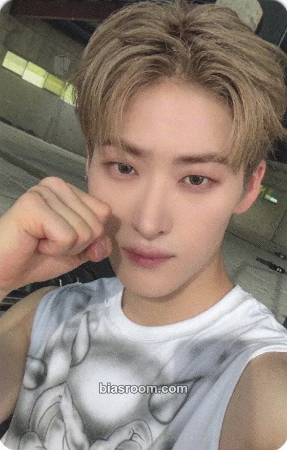 Youmin VCF Photocard - ALL(H)OURS - ALL(H)OURS K-pop photocard