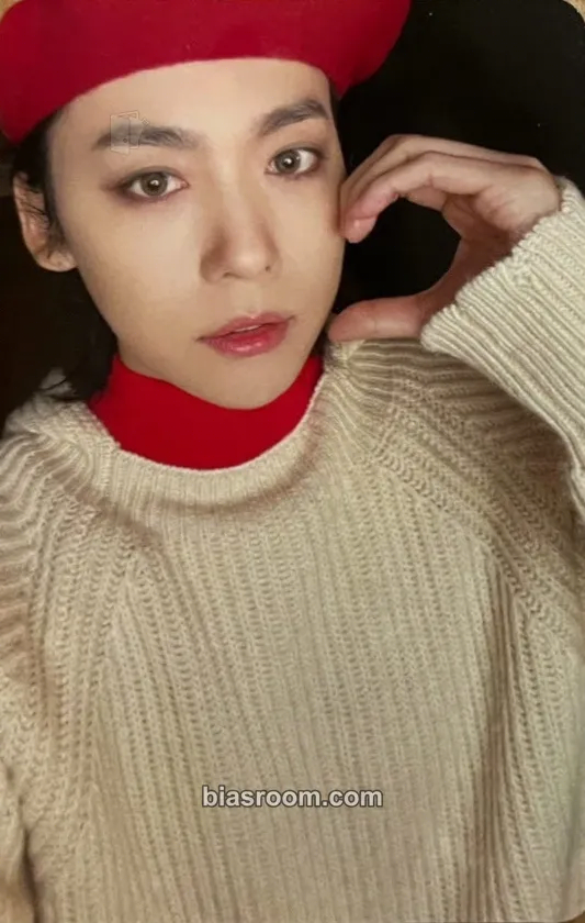 Jinu HOLIDAY Photocard - WINNER - WINNER K-pop photocard