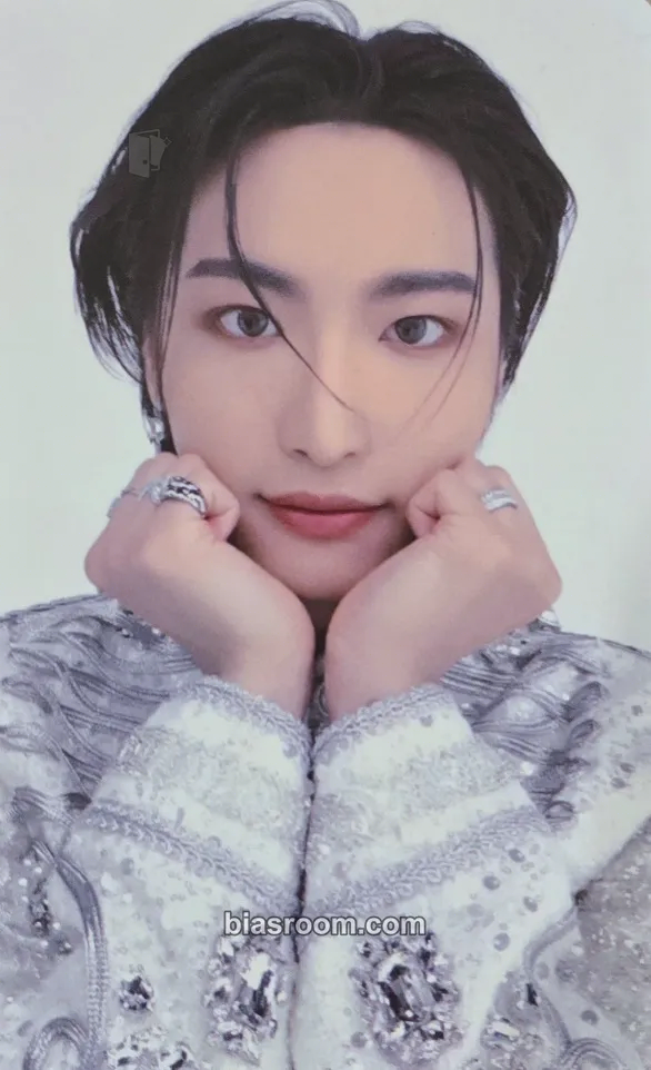 Seonghwa Towards The Light : Will To Power World Tour 2024 - 2025 Photocard - ATEEZ - ATEEZ K-pop photocard