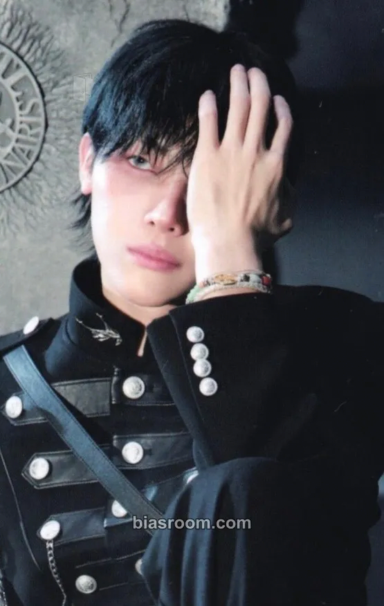 Nicholas We on Fire Photocard - &TEAM - &TEAM K-pop photocard
