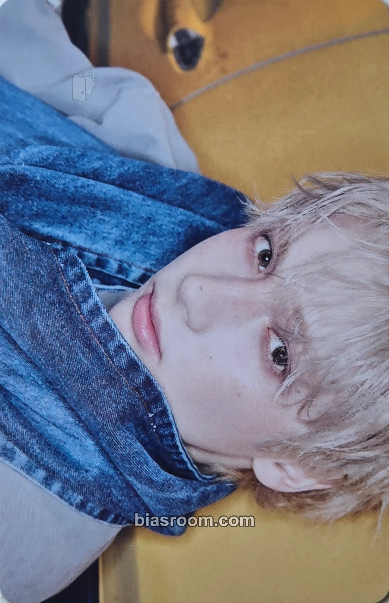 Huening Kai 7TH YEAR: A Moment of Stillness in the Thorns Photocard - TOMORROW X TOGETHER - TOMORROW X TOGETHER K-pop photocard