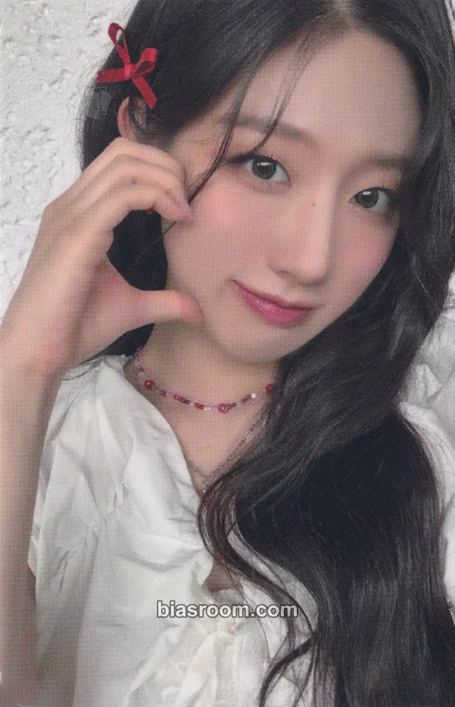 Yein YEIN THE CITY Photocard - Jeong Yein - Jeong Yein K-pop photocard