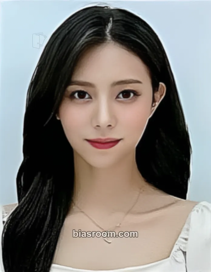 Eunchae Flower 4 Seasons Photocard - DIA - DIA K-pop photocard