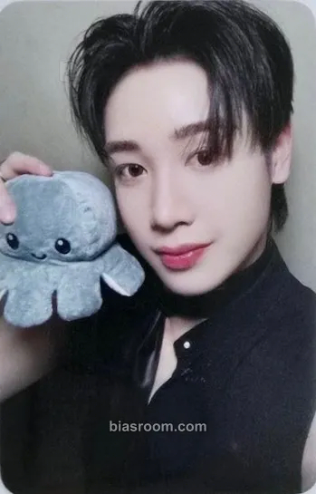 Hunter HOUSE OF TRICKY : WATCH OUT Photocard - xikers - xikers K-pop photocard