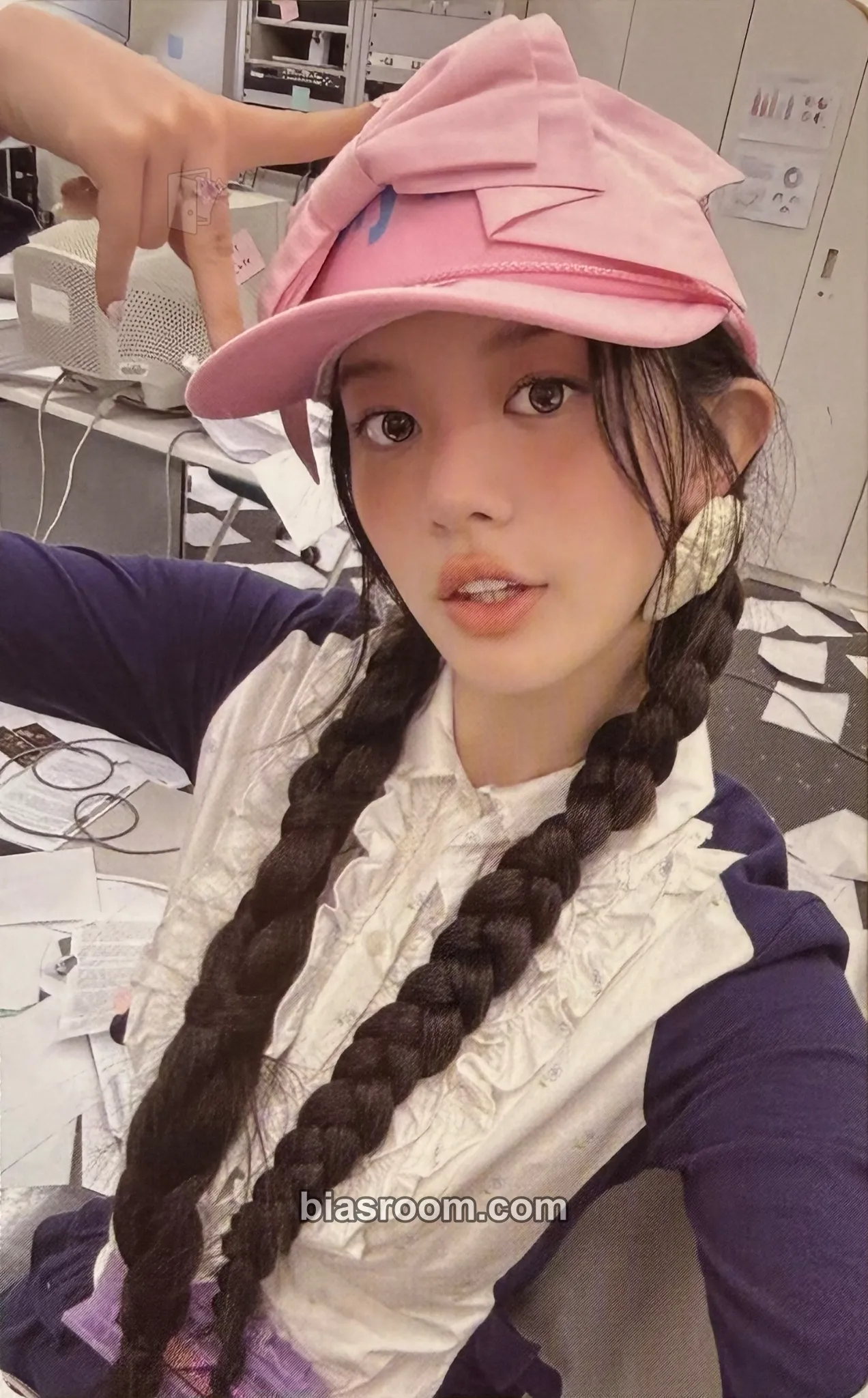 Minju NOT CUTE ANYMORE Photocard - ILLIT - ILLIT K-pop photocard
