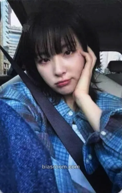 Seulgi Tilt Photocard - Red Velvet - Red Velvet K-pop photocard