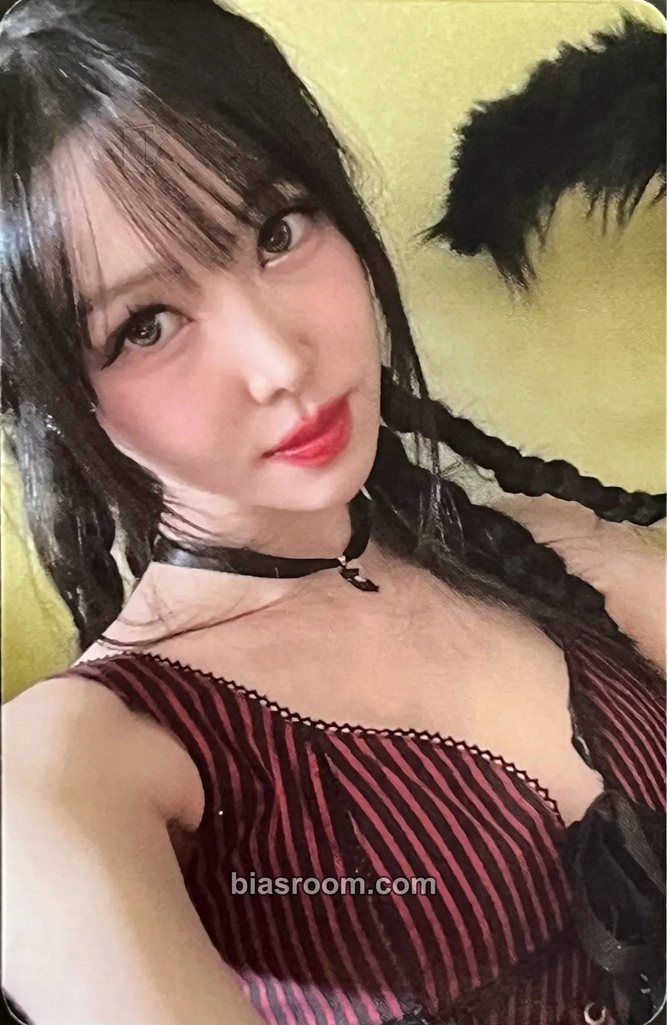 Yuju First love is a curse Photocard - Yuju K-pop photocard