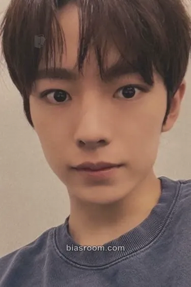 Yushi Hands Up (Pre-Debut) Photocard - NCT WISH - NCT WISH K-pop photocard