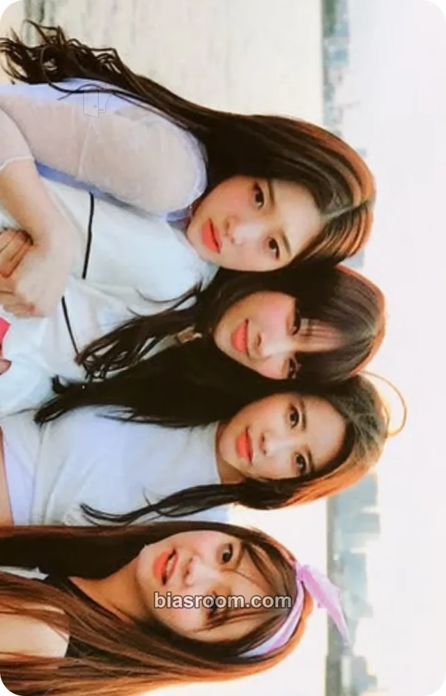 DIA - Eunchae & Jueun & Chaeyeon - YOLO Album album photocard